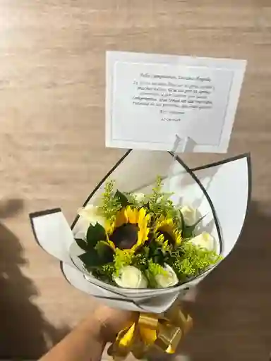 Girasoles Y Rosas Belleza