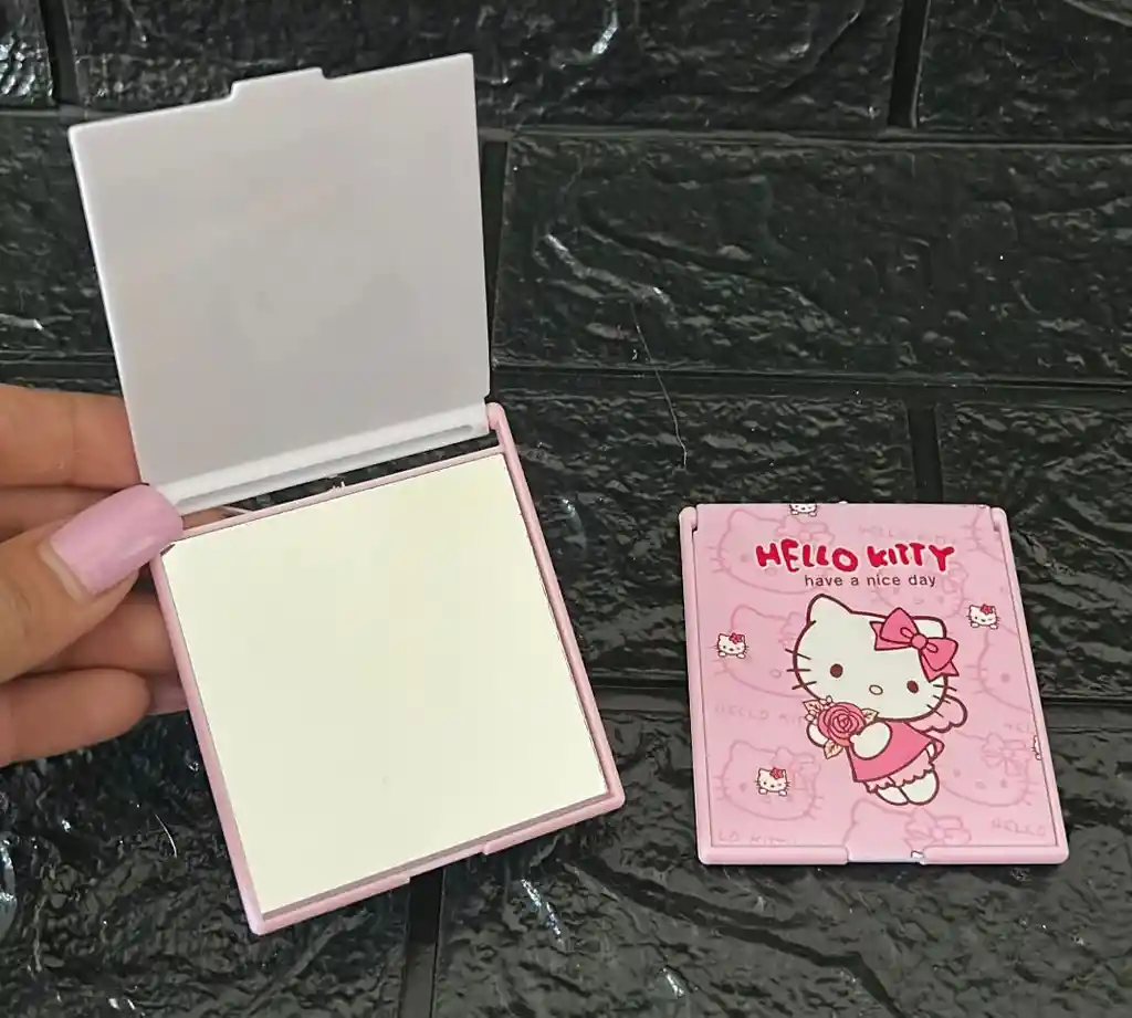 Espejo Pequeño Hello Kitty