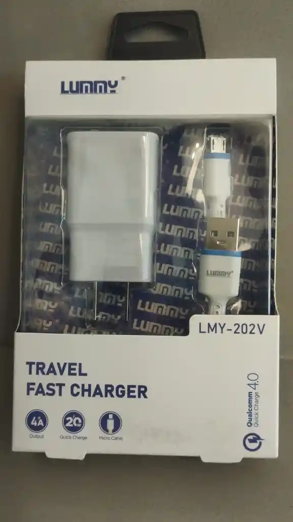 Cargador De Viaje Lummy Travel Fast Charger V8