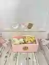 Caja Tipo Lonchera Con Claveles Y Corazón Con Ferreros