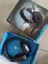 Audifonos Con Cable Diadema Negra Con Roja Komc C