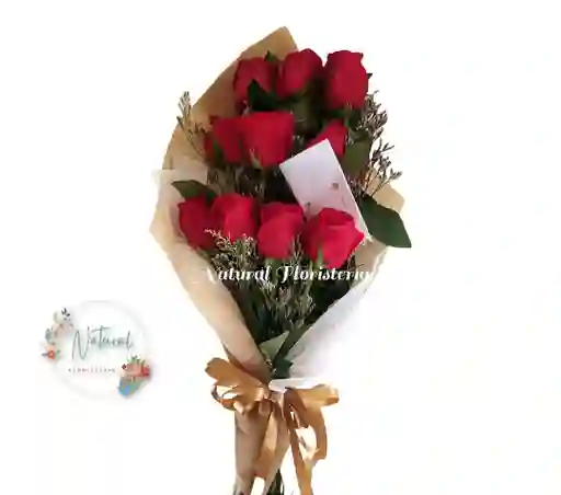 Bouquet De 12 Rosas Rojas Y Caspia.