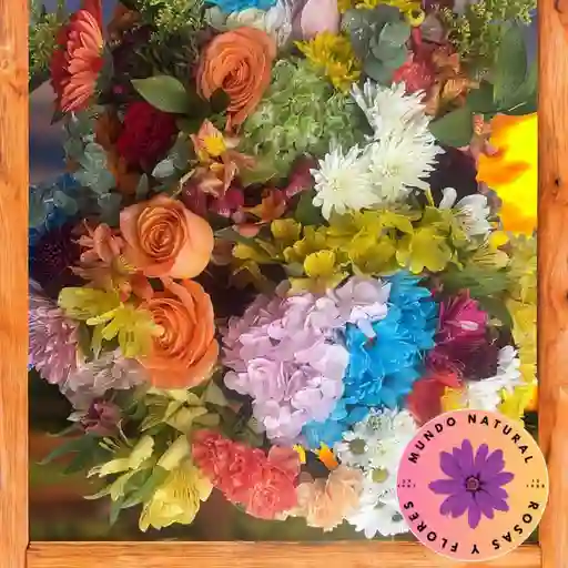 Flores Surtidas Con Rosas