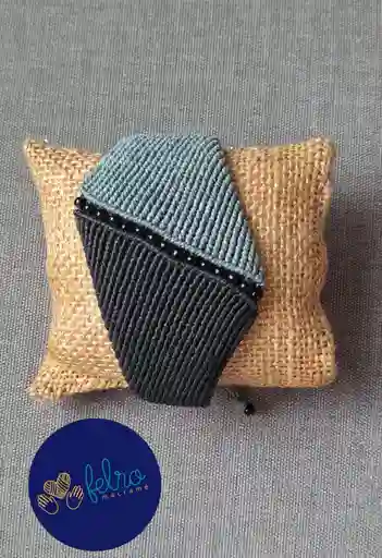 Pulsera Asimétrica Micro Macramé,/pieza Única/ , "nudo Lunar"