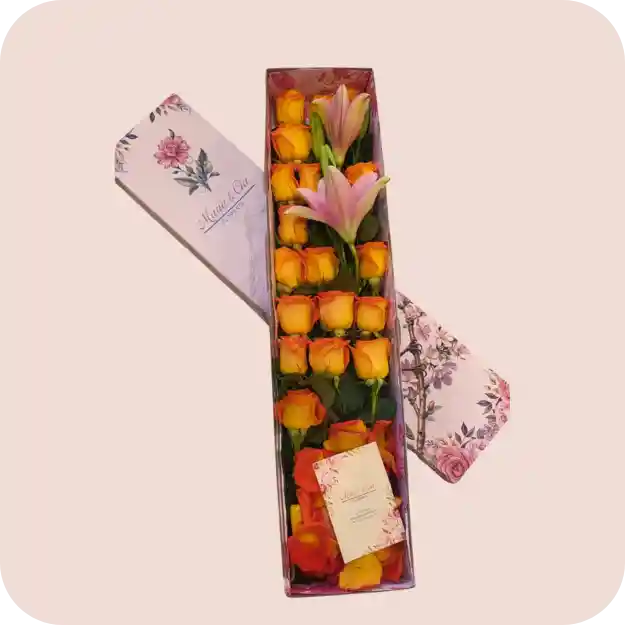 Caja De 18 Rosas Surtidas + 2 Tulipanes