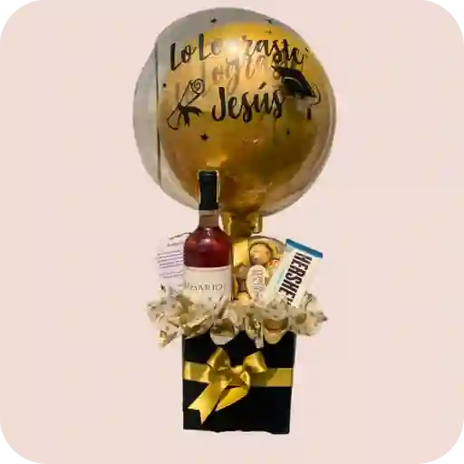 Caja Sorpresa De Vino + Chocolate Fererro Corazón + Hershey´s + Globo
