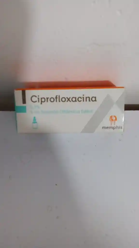 Ciprofloxacino 0.3% X 5 Ml Gotas Oftalmicas
