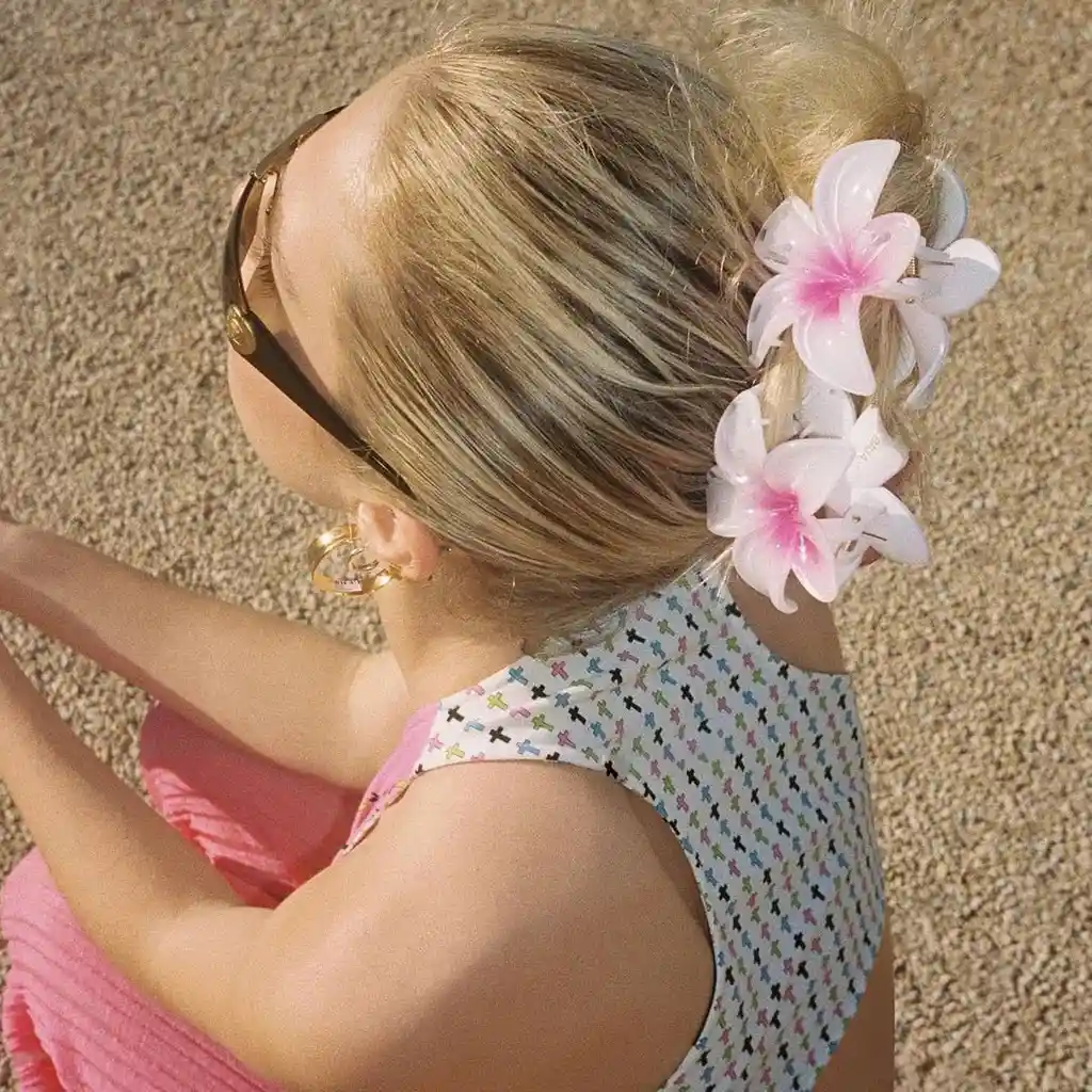 Pinza Caimán Gancho Flor Hawaiana Pelo Cabello