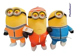 Set De Peluches Minions Deportivos