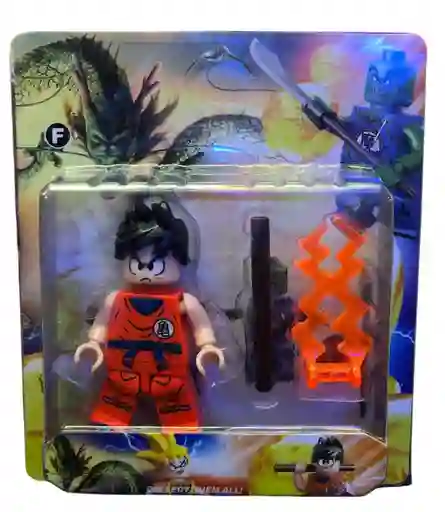 Figura Muñeco Goku Pequeño Con Accesorios