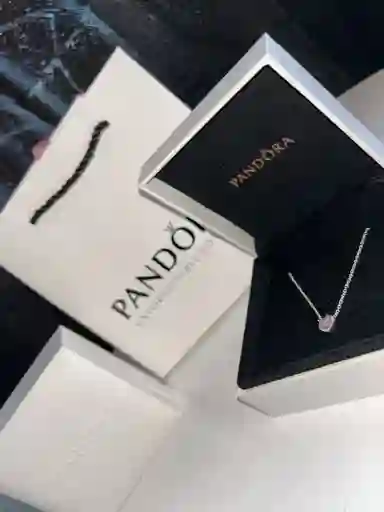 Collar Corazon En Relieve Pandora