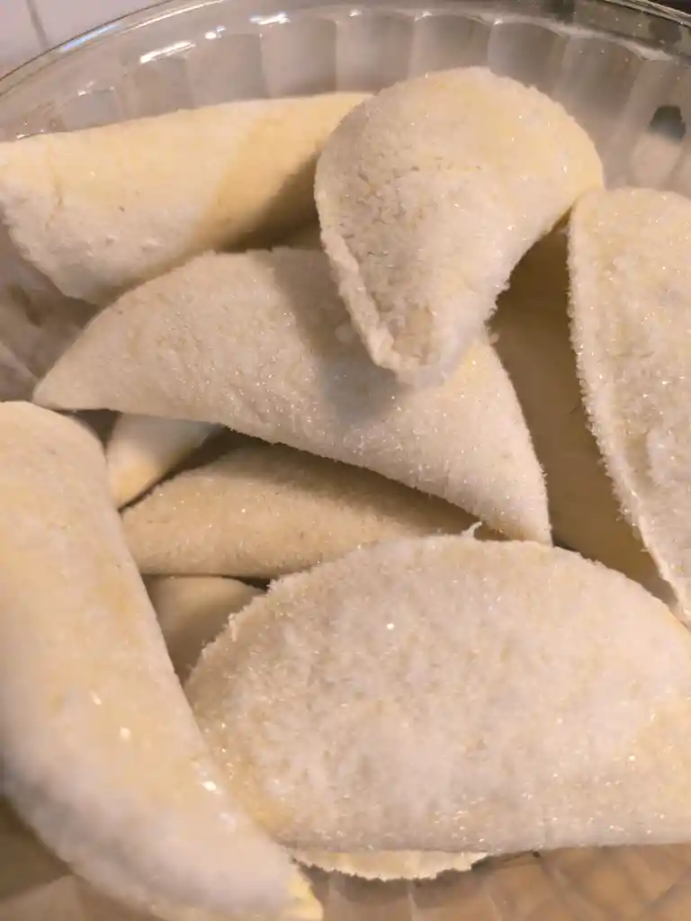 Empanadas De Papa Y Orellana