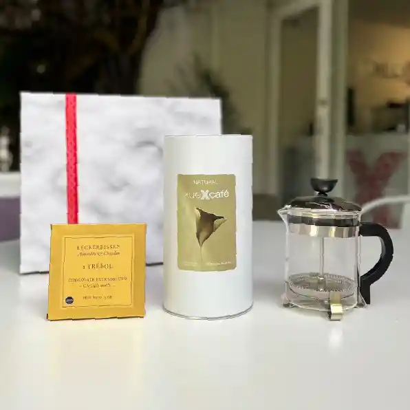Kit De Regalo Café Borbón Amarillo + Trebol De Chocolate Y Prensa Francesa