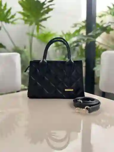 Bolso Agata Color Negro