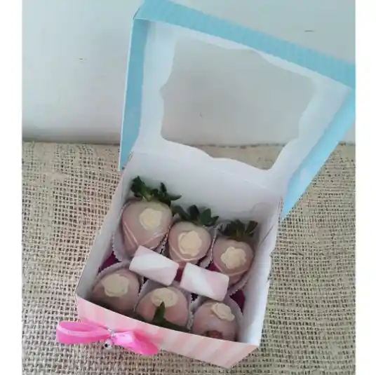Caja De 6 Fresas Con Chocolate