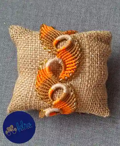 Pulsera Tejida En Micro Macramé/ Espiral Miel