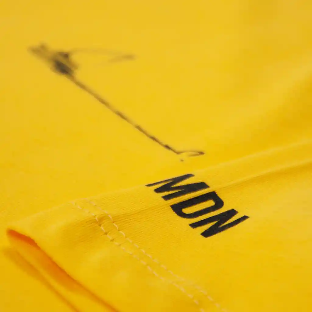 Camiseta Amarilla