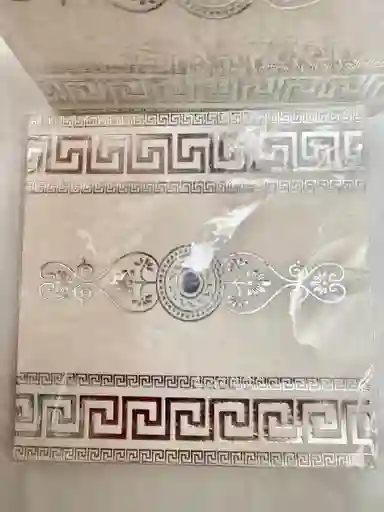 Servileta Blanca Decoracion Borde Cuadrado Plateado, Servilleta Elegante