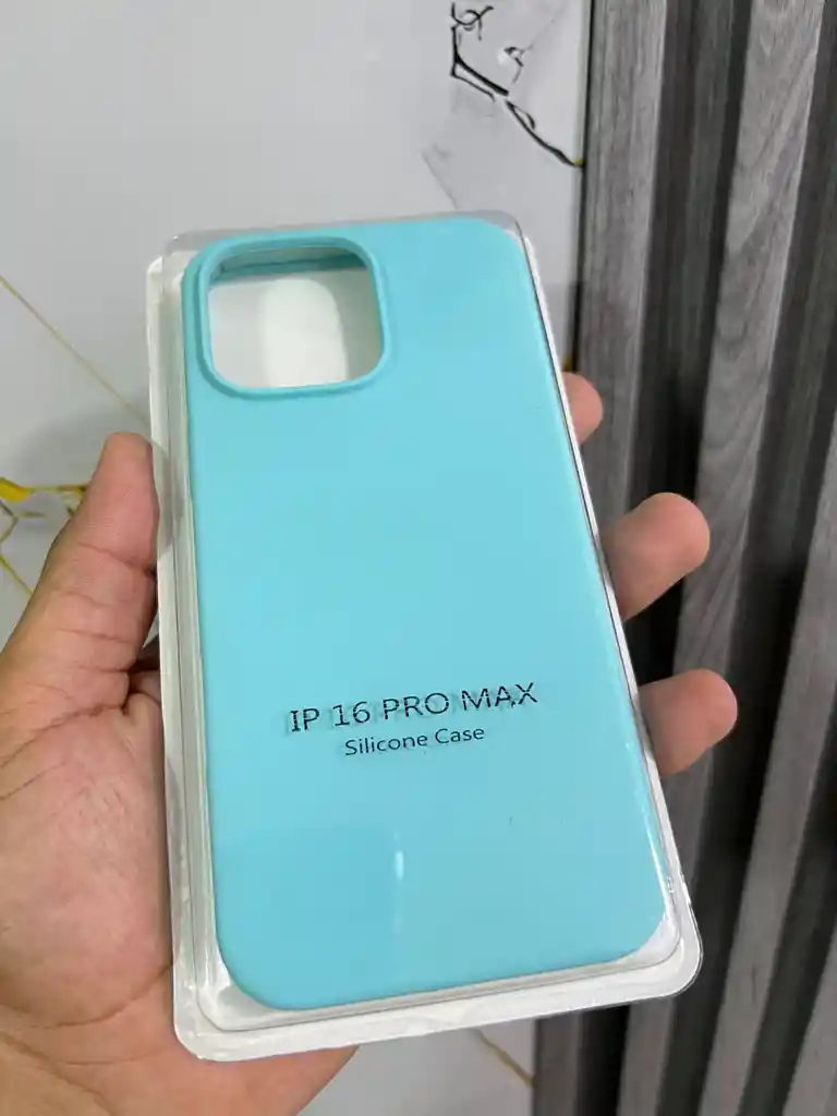 Forro Iphone 16 Pro Max Silicone