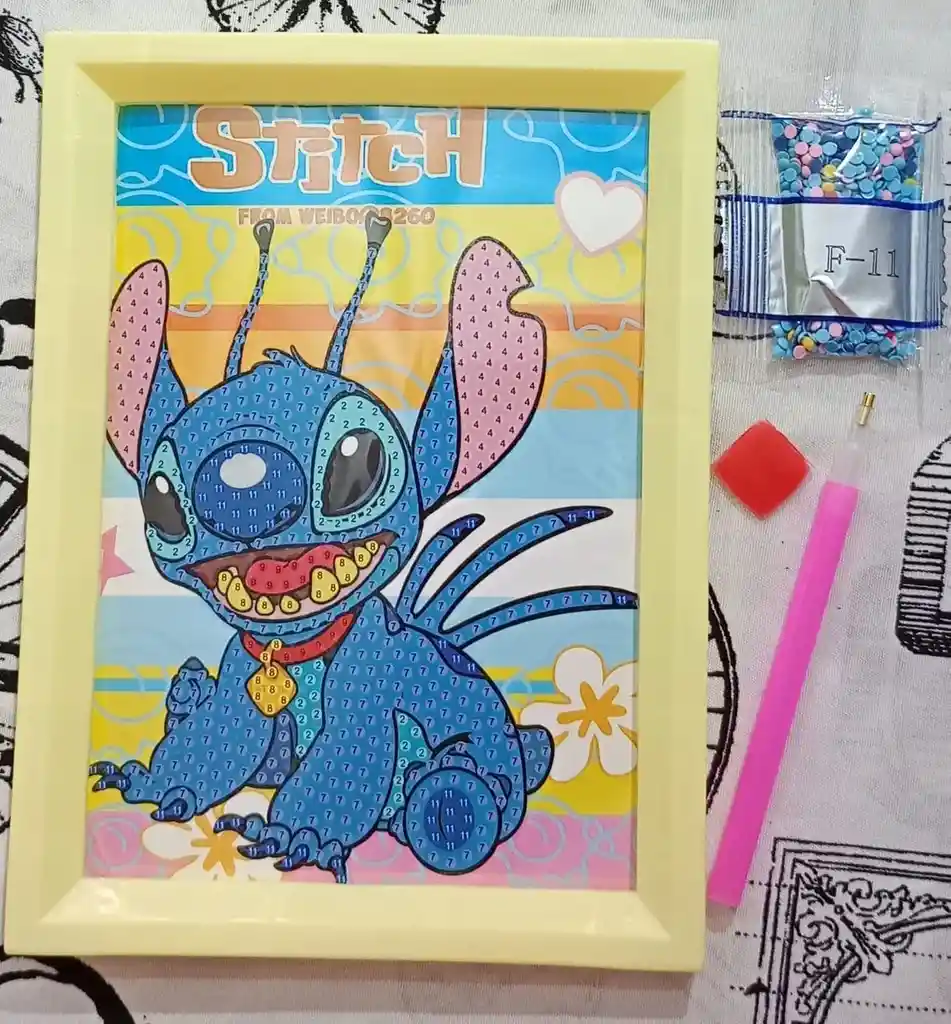 Cuadro De Dibujo Lienzo Arte 5d Con Diamantes Para Niños Stitch