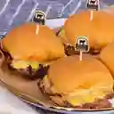 Essential Burger Kit X 8