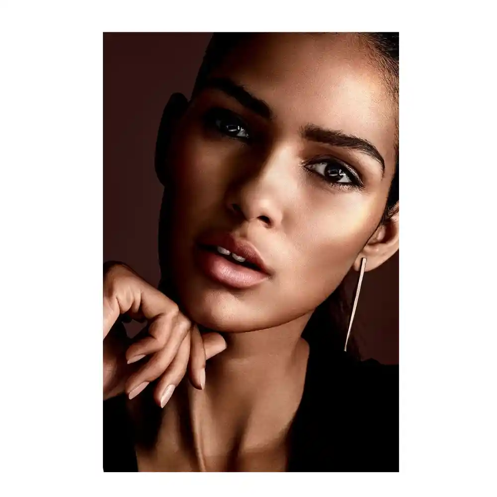 Iluminador Maybelline Facestudio® Master Chrometm Metallic Tono 100 Molten Gold