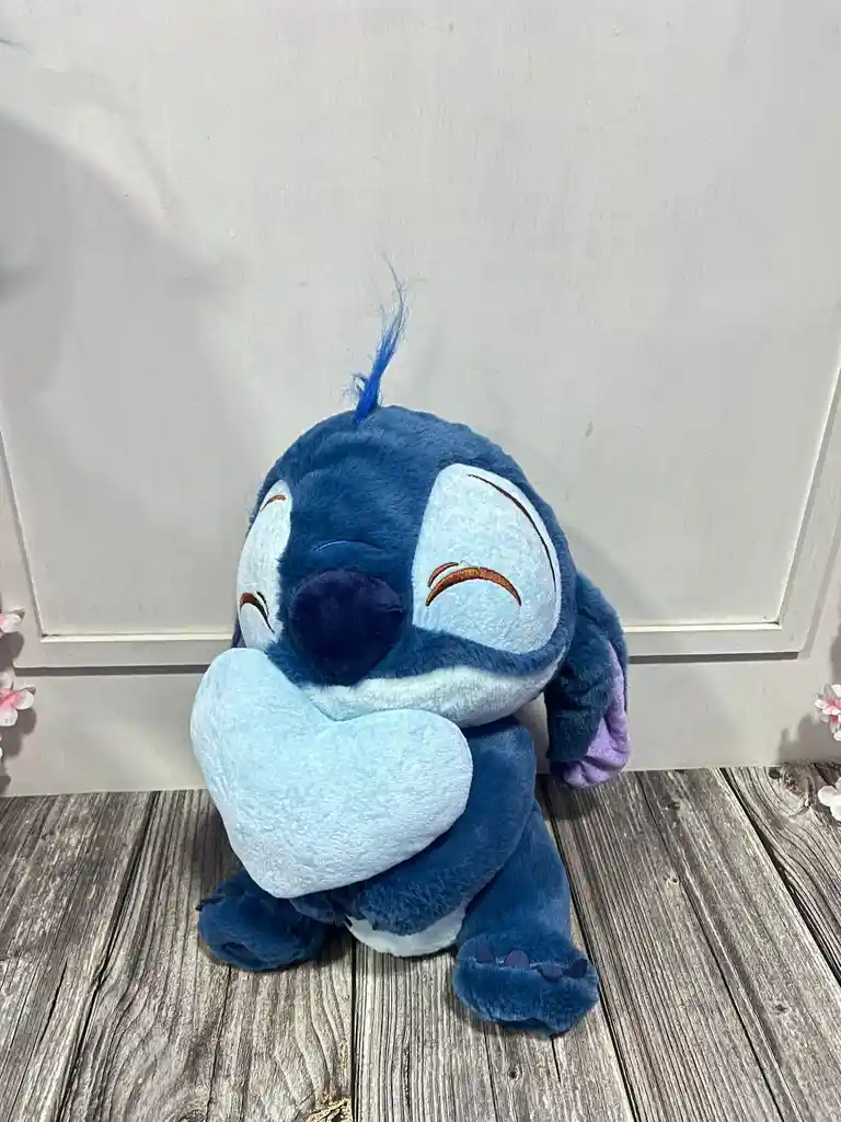 Stitch Con Corazón 40 Cm