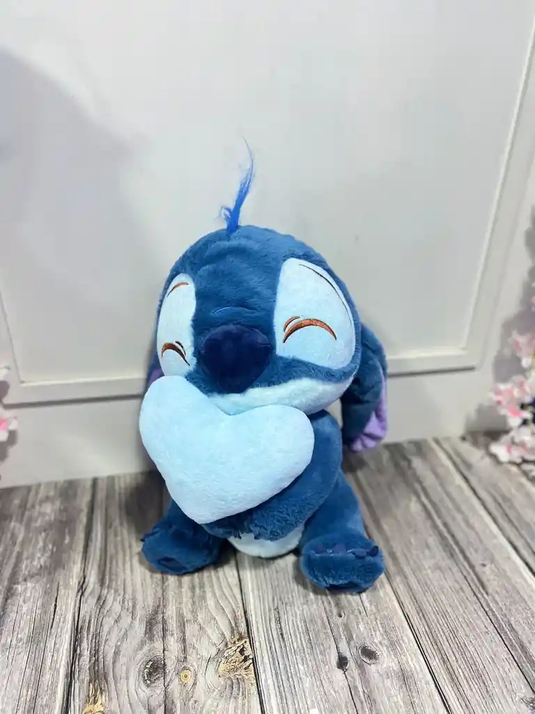 Stitch Con Corazón 40 Cm