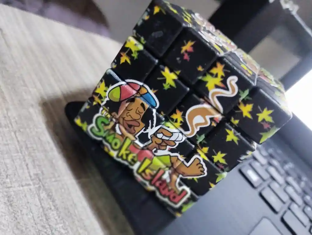 Grinder Moledor Cubo Rubik 3 Piezas Metalico Grande