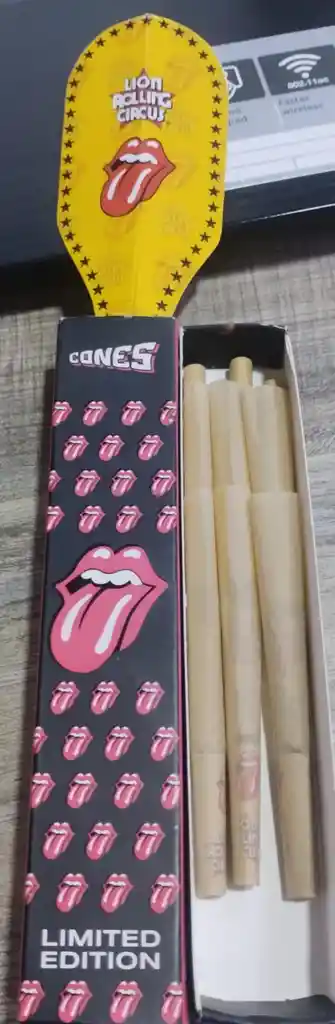 Conos O Papeles Cósmicos Cueros