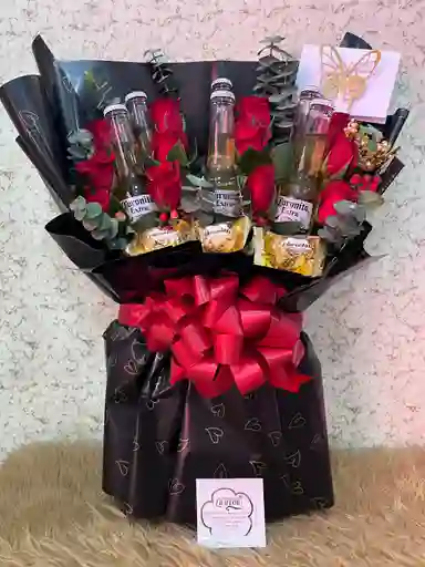 Ramo 12 Rosas, 6 Coronitas, 3 Ferreros