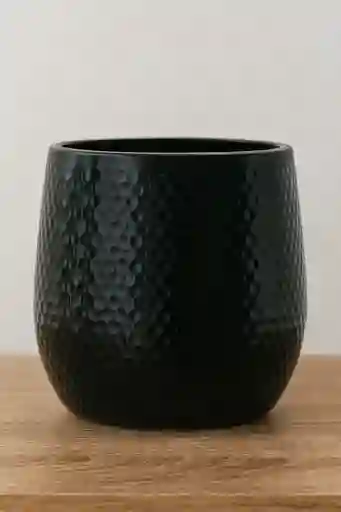 Maceta Negra