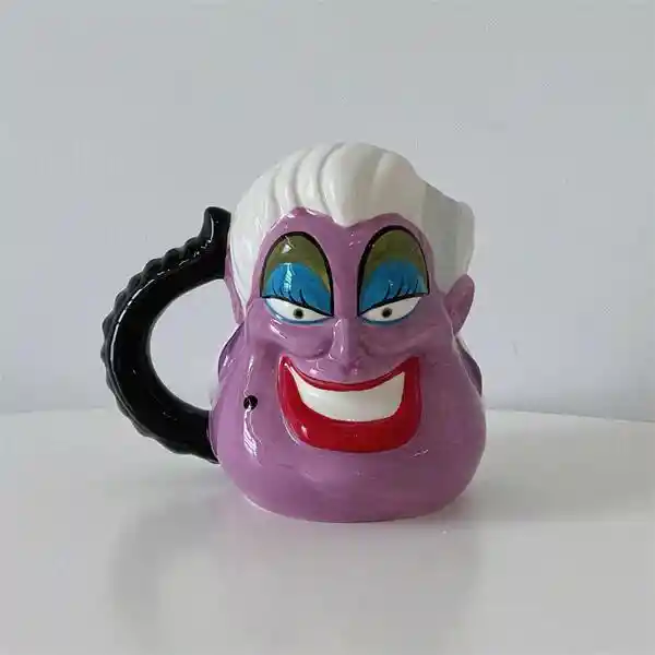 Mug Pocillo Ursula Villana La Sirenita