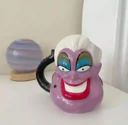 Mug Pocillo Ursula Villana La Sirenita