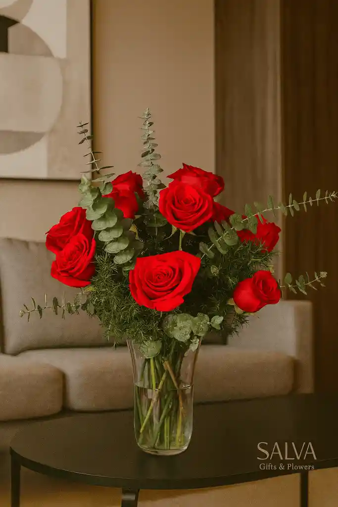 🌹 Florero Premium Con 12 Rosas Rojas