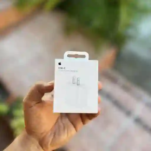 Cabezote Cargador Iphone 20w Original – Carga Rápida Tipo C