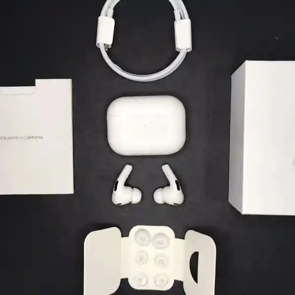 Audifonos Inalambricos Recargables Airpods Pro 2 Generacion