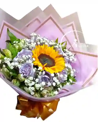 Flores Rosas Lila Y Girasol, Un Detalle Hermoso