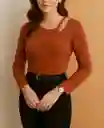 Blusa Asimétrica Cut Out