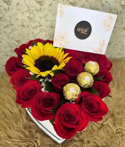 Caja De 20 Rosas, 1 Girasol, 3 Ferreros