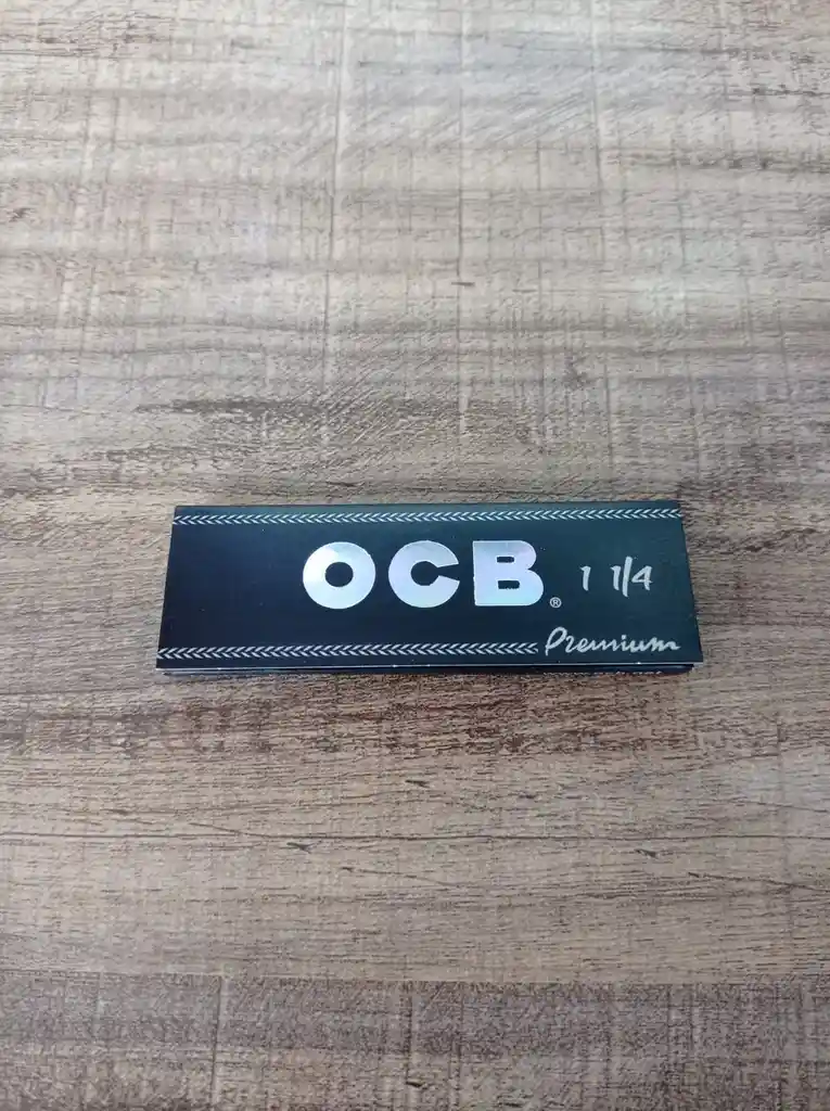 Cueros Ocb - Premium 1 1/4 X50 + Combo Relleno De Magia Verde
