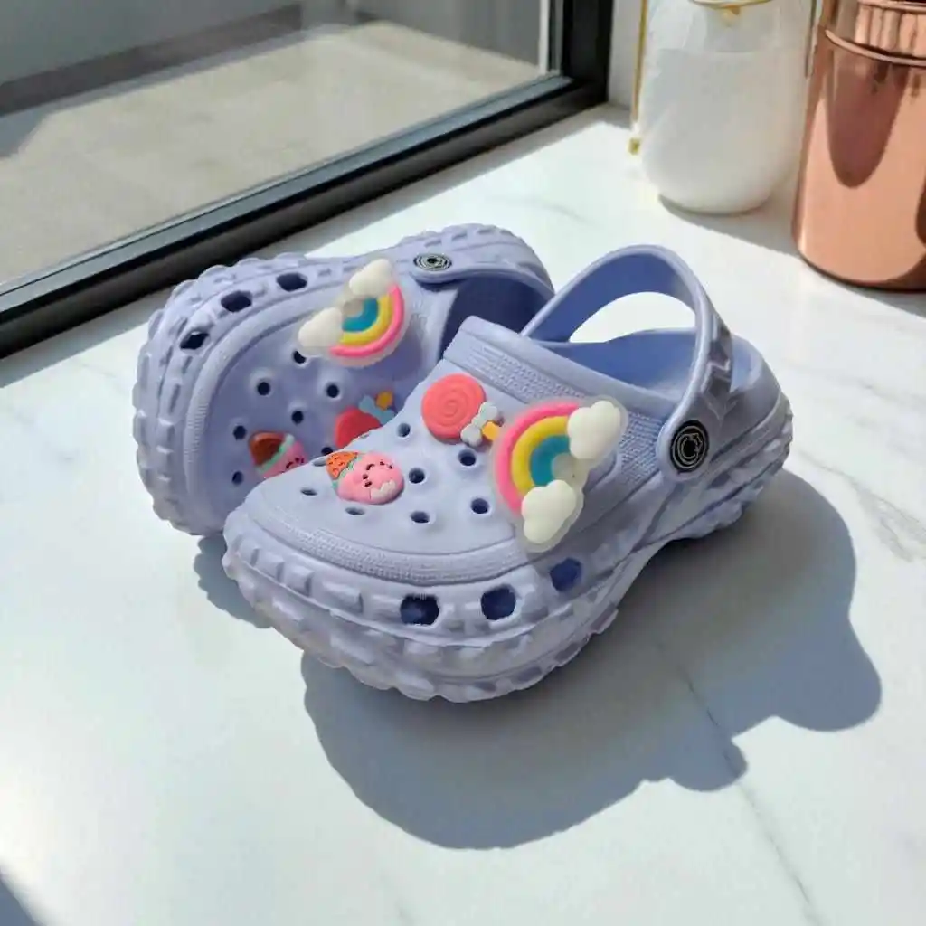 Chanclas Zuecos Azul Cielo Talla 28