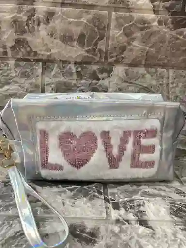 Cosmetiqueras