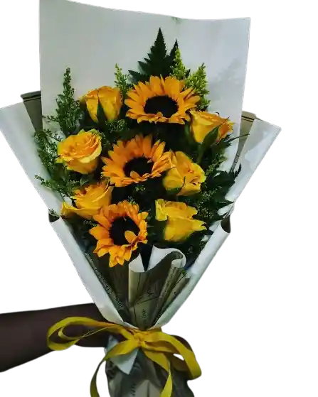 Bouquet De 6 Rosas Amarillas Y 3 Girasoles