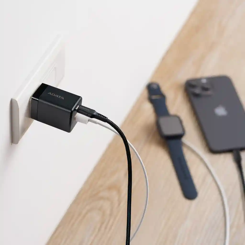 Adata Cargador 35w Negro - 1 Puertos Usb Tipo C - 1 Puerto Usb Tipo A + Cable De 1.5 Metros Tipo C