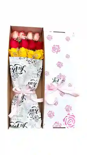Flores De Rosas De Colores En Estuche 12 Unidades Surtidas