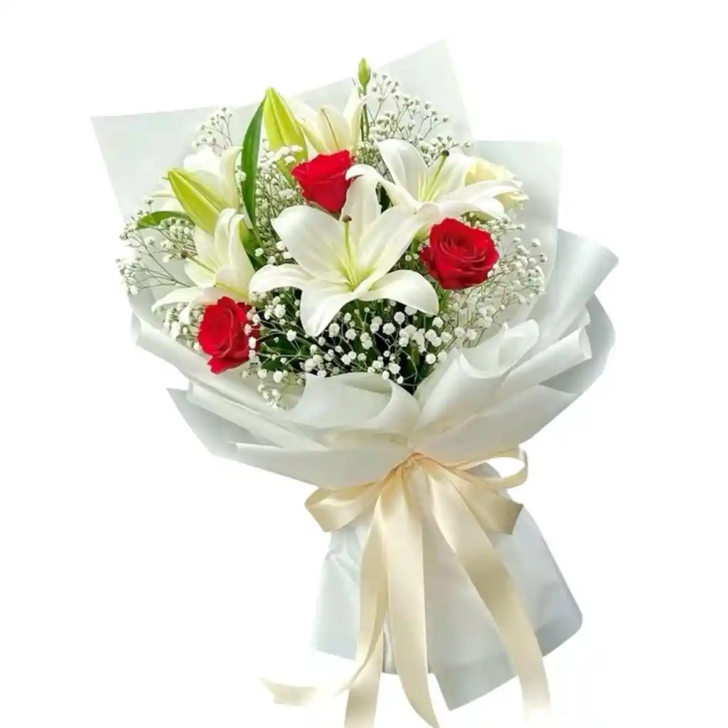 Ramo De Rosas Rojas Y Lirios Blancos