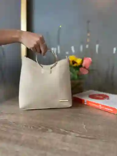 Bolso Nia Color Beige