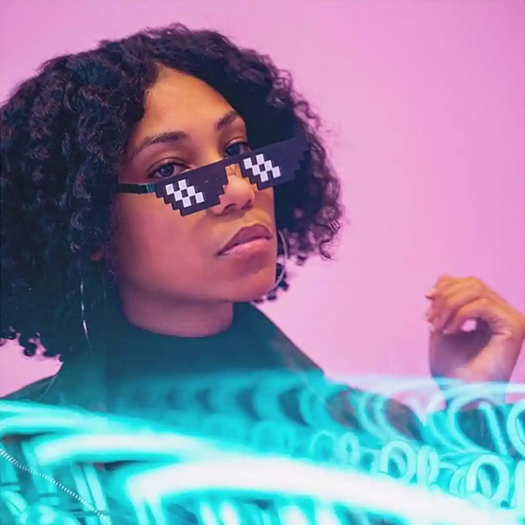 Gafas Pixel Fiesta Thug Life Negras Sol Pixeles