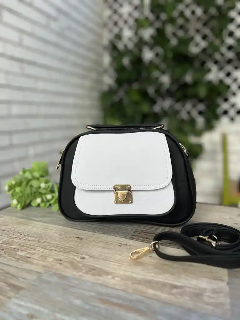 Bolso Lolita Color Negro Con Blanco